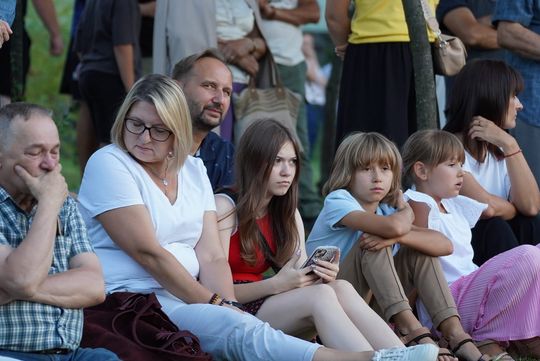 Chełm. Koncert Godzina "W" przy skarpie Chełmskiego Domu Kultury [GALERIA ZDJĘĆ]