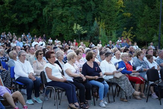 Chełm. Koncert Godzina "W" przy skarpie Chełmskiego Domu Kultury [GALERIA ZDJĘĆ]