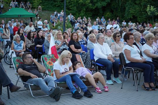 Chełm. Koncert Godzina "W" przy skarpie Chełmskiego Domu Kultury [GALERIA ZDJĘĆ]