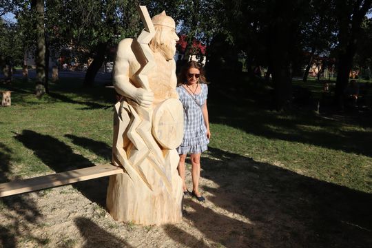 Gm. Dorohusk. Wyjątkowy wernisaż VIII Pleneru Rzeźbiarsko-Malarskiego [GALERIA ZDJĘĆ]