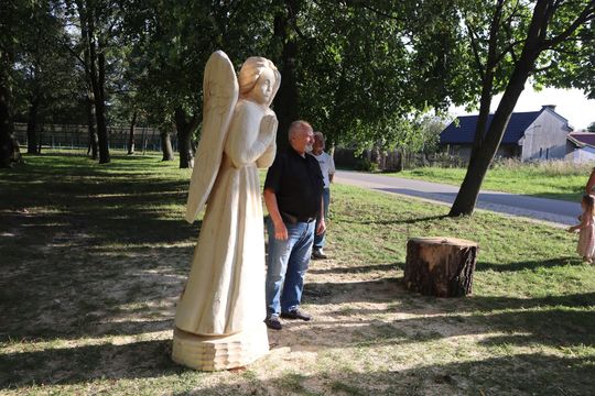 Gm. Dorohusk. Wyjątkowy wernisaż VIII Pleneru Rzeźbiarsko-Malarskiego [GALERIA ZDJĘĆ]