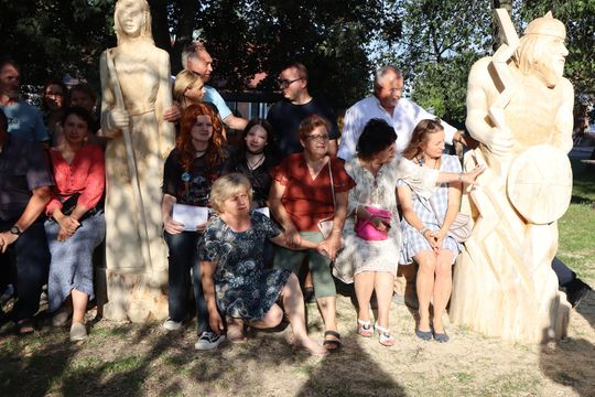 Gm. Dorohusk. Wyjątkowy wernisaż VIII Pleneru Rzeźbiarsko-Malarskiego [GALERIA ZDJĘĆ]