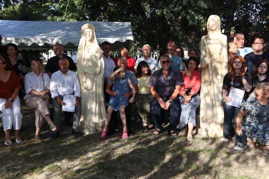 Gm. Dorohusk. Wyjątkowy wernisaż VIII Pleneru Rzeźbiarsko-Malarskiego [GALERIA ZDJĘĆ]