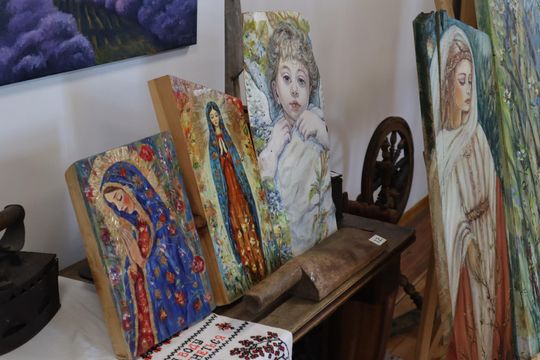 Gm. Dorohusk. Wyjątkowy wernisaż VIII Pleneru Rzeźbiarsko-Malarskiego [GALERIA ZDJĘĆ]