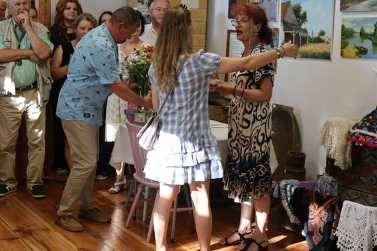 Gm. Dorohusk. Wyjątkowy wernisaż VIII Pleneru Rzeźbiarsko-Malarskiego [GALERIA ZDJĘĆ]