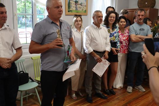 Gm. Dorohusk. Wyjątkowy wernisaż VIII Pleneru Rzeźbiarsko-Malarskiego [GALERIA ZDJĘĆ]