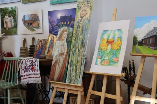 Gm. Dorohusk. Wyjątkowy wernisaż VIII Pleneru Rzeźbiarsko-Malarskiego [GALERIA ZDJĘĆ]