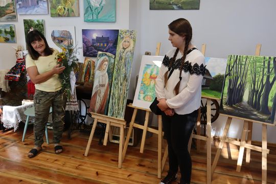 Gm. Dorohusk. Wyjątkowy wernisaż VIII Pleneru Rzeźbiarsko-Malarskiego [GALERIA ZDJĘĆ]