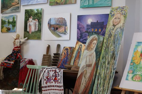 Gm. Dorohusk. Wyjątkowy wernisaż VIII Pleneru Rzeźbiarsko-Malarskiego [GALERIA ZDJĘĆ]