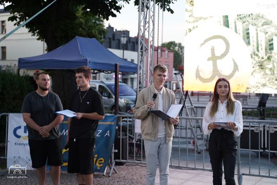 Kino Letnie w Krasnymstawie. Wieczór z filmami o Powstaniu Warszawskim [GALERIA ZDJĘĆ]