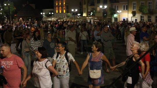Chełm. Roztańczona Studnia przyciągnęła tłumy! [GALERIA ZDJĘĆ]