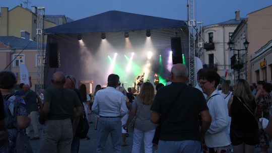 Chełm. Roztańczona Studnia przyciągnęła tłumy! [GALERIA ZDJĘĆ]