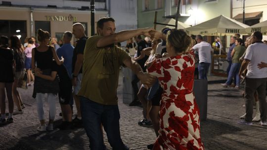 Chełm. Roztańczona Studnia przyciągnęła tłumy! [GALERIA ZDJĘĆ]