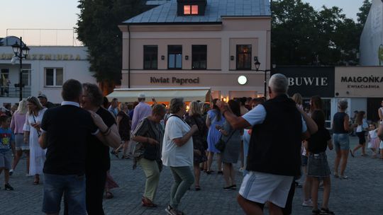 Chełm. Roztańczona Studnia przyciągnęła tłumy! [GALERIA ZDJĘĆ]