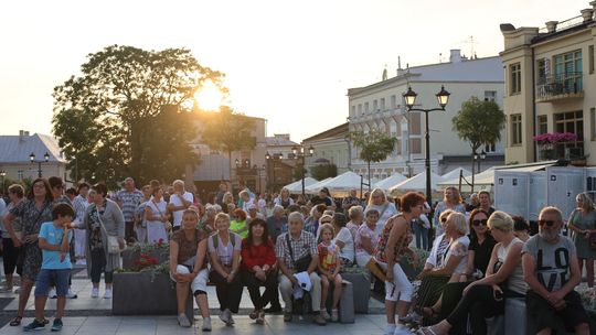 Chełm. Roztańczona Studnia przyciągnęła tłumy! [GALERIA ZDJĘĆ]