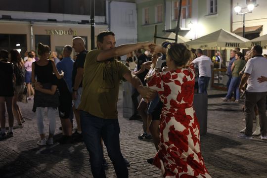 Chełm. Roztańczona Studnia przyciągnęła tłumy! [GALERIA ZDJĘĆ]