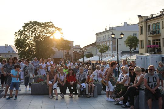 Chełm. Roztańczona Studnia przyciągnęła tłumy! [GALERIA ZDJĘĆ]