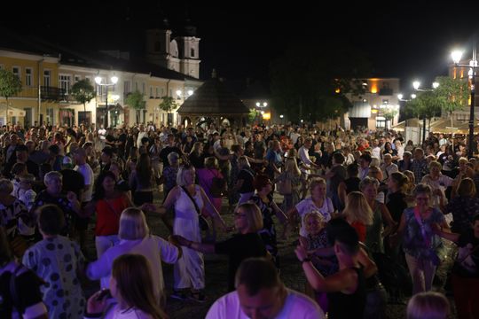Chełm. Roztańczona Studnia przyciągnęła tłumy! [GALERIA ZDJĘĆ]