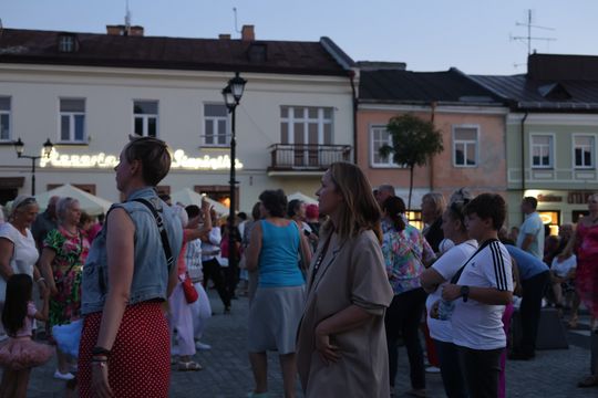 Chełm. Roztańczona Studnia przyciągnęła tłumy! [GALERIA ZDJĘĆ]