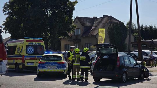 Zderzenie Audi z Fordem w Urszulinie [ZDJĘCIA]