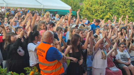 Dożynki gminne w Siedliszczu z Izabelą Trojanowską i Long & Junior [GALERIA ZDJĘĆ]