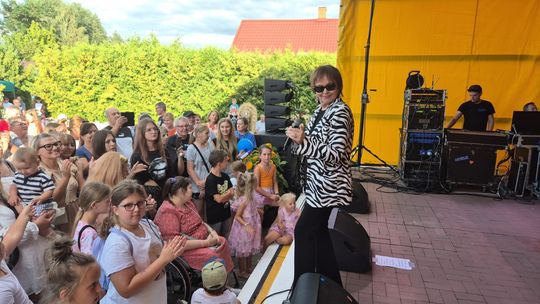 Dożynki gminne w Siedliszczu z Izabelą Trojanowską i Long & Junior [GALERIA ZDJĘĆ]