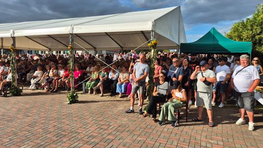 Dożynki gminne w Siedliszczu z Izabelą Trojanowską i Long & Junior [GALERIA ZDJĘĆ]