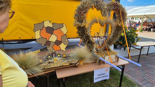 Dożynki gminne w Siedliszczu z Izabelą Trojanowską i Long & Junior [GALERIA ZDJĘĆ]