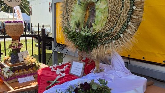 Dożynki gminne w Siedliszczu z Izabelą Trojanowską i Long & Junior [GALERIA ZDJĘĆ]