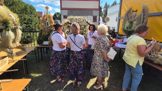 Dożynki gminne w Siedliszczu z Izabelą Trojanowską i Long & Junior [GALERIA ZDJĘĆ]