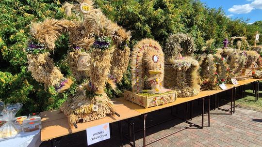 Dożynki gminne w Siedliszczu z Izabelą Trojanowską i Long & Junior [GALERIA ZDJĘĆ]