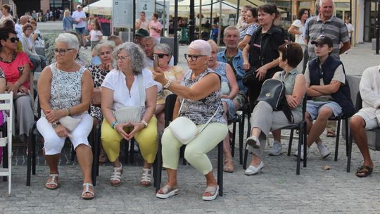 Chełm. Reczka, rzeczka i poleczka na Placu Łuczkowskiego. Folkowo-ludowy rodzinny piknik [GALERIA ZDJĘĆ]