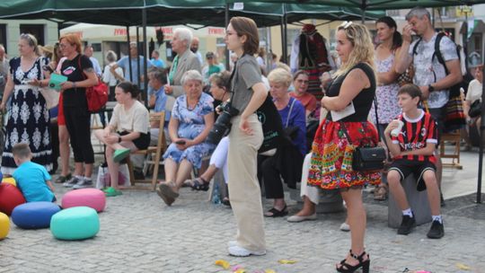 Chełm. Reczka, rzeczka i poleczka na Placu Łuczkowskiego. Folkowo-ludowy rodzinny piknik [GALERIA ZDJĘĆ]