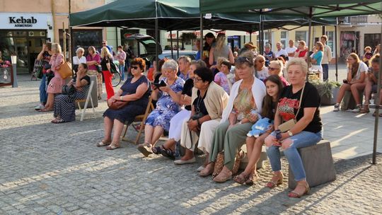 Chełm. Reczka, rzeczka i poleczka na Placu Łuczkowskiego. Folkowo-ludowy rodzinny piknik [GALERIA ZDJĘĆ]