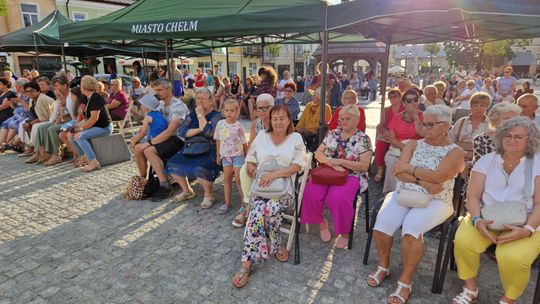 Chełm. Reczka, rzeczka i poleczka na Placu Łuczkowskiego. Folkowo-ludowy rodzinny piknik [GALERIA ZDJĘĆ]