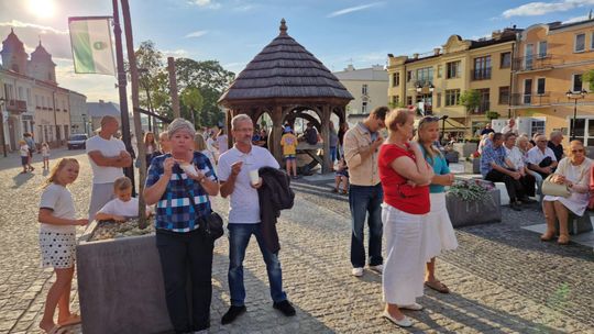 Chełm. Reczka, rzeczka i poleczka na Placu Łuczkowskiego. Folkowo-ludowy rodzinny piknik [GALERIA ZDJĘĆ]