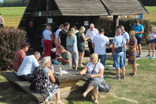 Dożynki gminne w Leśniowicach 2025 [GALERIA ZDJĘĆ]