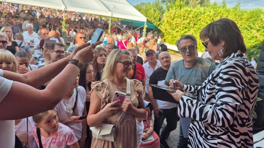 Dożynki gminne w Siedliszczu z Izabelą Trojanowską i Long & Junior [GALERIA ZDJĘĆ]
