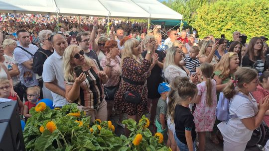 Dożynki gminne w Siedliszczu z Izabelą Trojanowską i Long & Junior [GALERIA ZDJĘĆ]