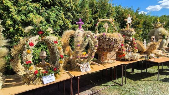 Dożynki gminne w Siedliszczu z Izabelą Trojanowską i Long & Junior [GALERIA ZDJĘĆ]