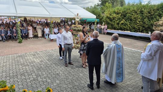 Dożynki gminne w Siedliszczu z Izabelą Trojanowską i Long & Junior [GALERIA ZDJĘĆ]