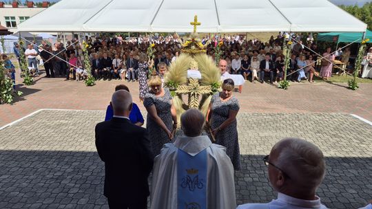 Dożynki gminne w Siedliszczu z Izabelą Trojanowską i Long & Junior [GALERIA ZDJĘĆ]