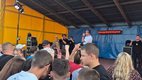 Dożynki gminne w Siedliszczu z Izabelą Trojanowską i Long & Junior [GALERIA ZDJĘĆ]