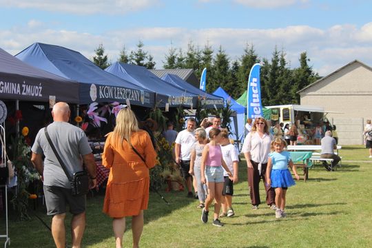 Dożynki gminne w Żmudzi 2025 [GALERIA ZDJĘĆ]