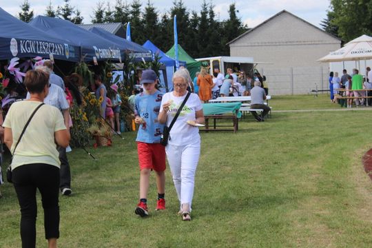 Dożynki gminne w Żmudzi 2025 [GALERIA ZDJĘĆ]