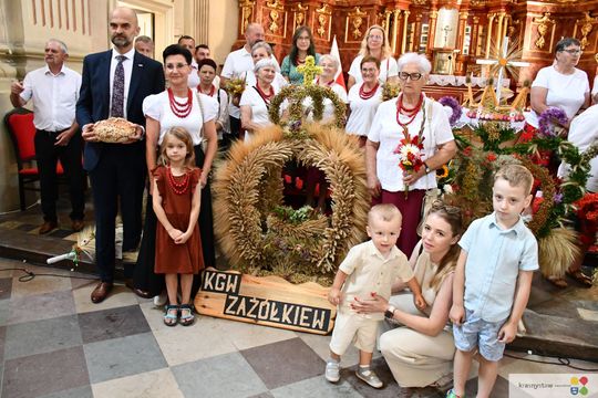 Dożynki parafialne w kościele św. Franciszka Ksawerego w Krasnymstawie [GALERIA ZDJĘĆ]