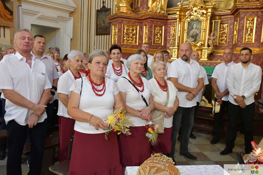 Dożynki parafialne w kościele św. Franciszka Ksawerego w Krasnymstawie [GALERIA ZDJĘĆ]