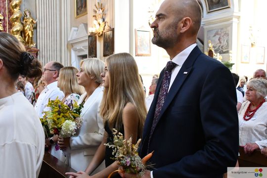 Dożynki parafialne w kościele św. Franciszka Ksawerego w Krasnymstawie [GALERIA ZDJĘĆ]