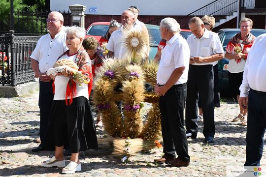 Dożynki parafialne w kościele św. Franciszka Ksawerego w Krasnymstawie [GALERIA ZDJĘĆ]