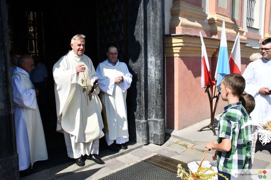 Dożynki parafialne w kościele św. Franciszka Ksawerego w Krasnymstawie [GALERIA ZDJĘĆ]